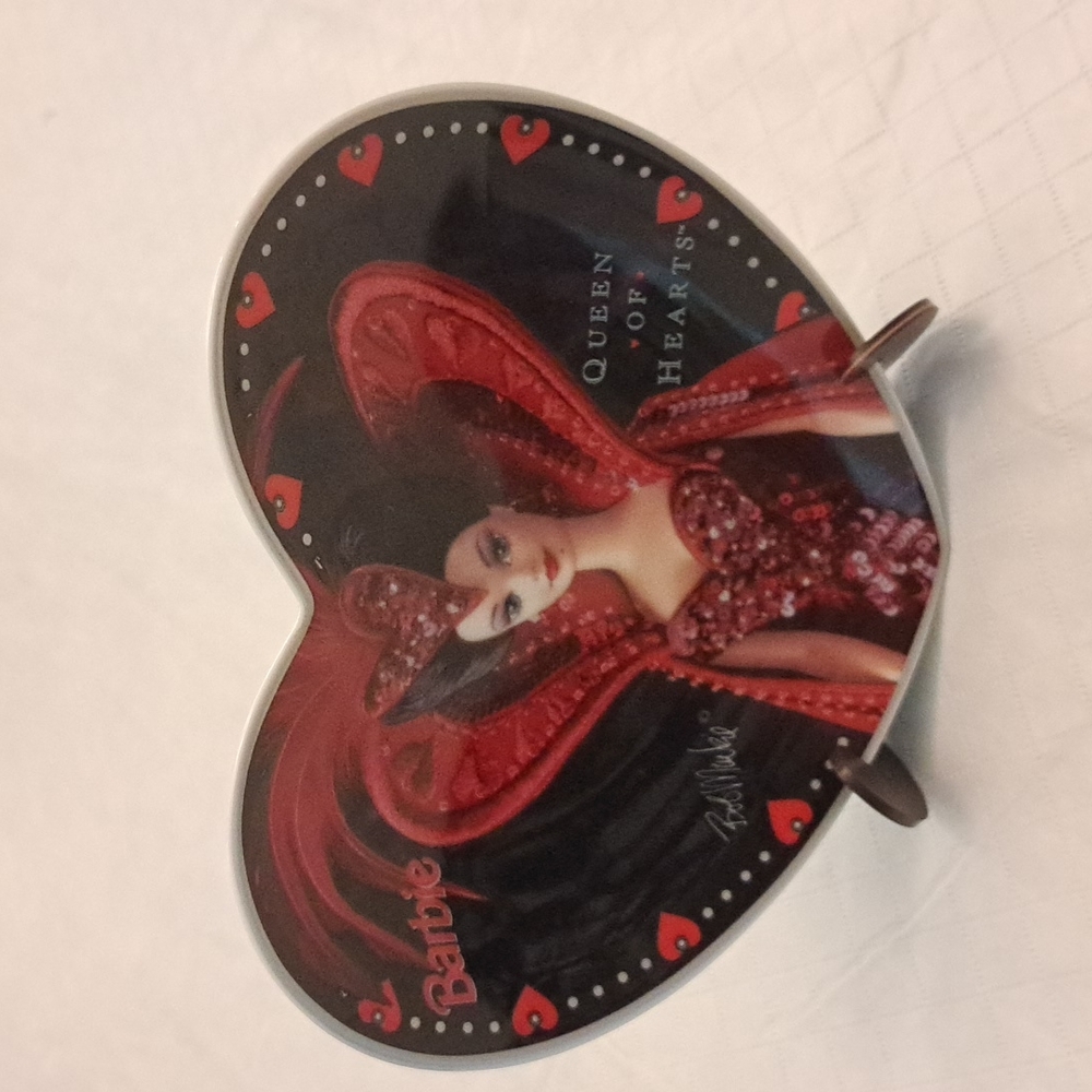 Bob Mackie Barbie Queen Of Hearts Limited Edition Signed Plate Mattel 1995